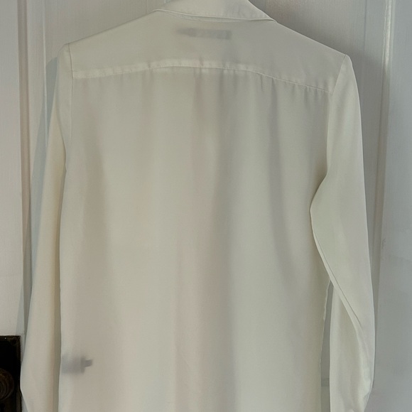 Lauren Ralph Lauren semi sheer button down blouse. - Picture 5 of 6